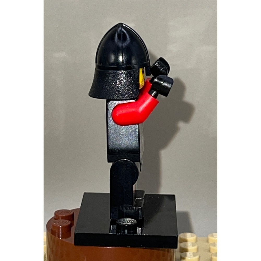 LEGO Dragon Knight Minifigure Castle Kingdoms CAS529 Kettle Helm Excellent - Picture 4 of 6